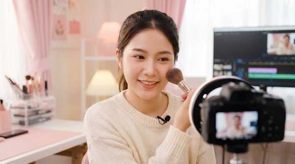 小马拉大车美妆视频教程